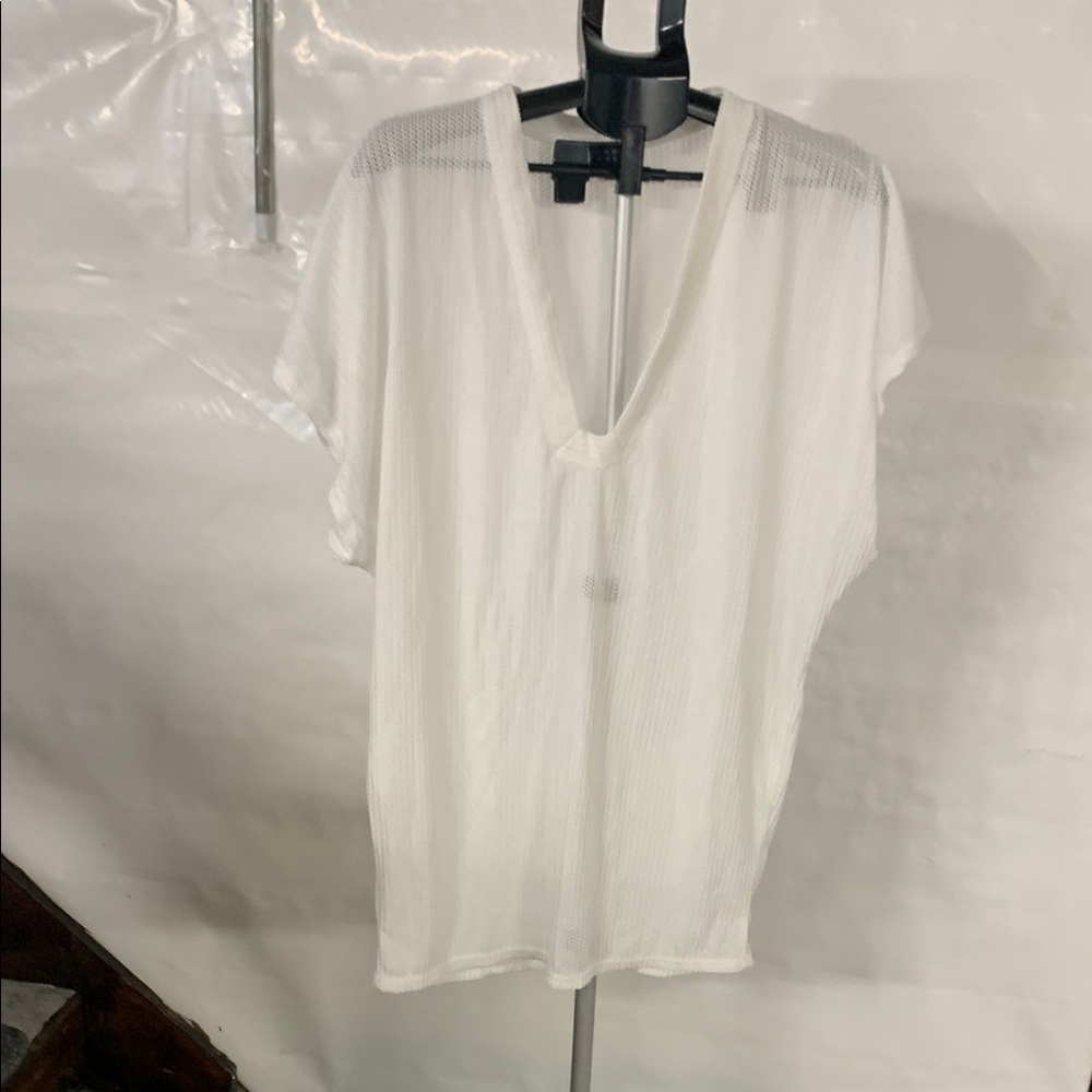 White V-Neck Short Sleeve Top